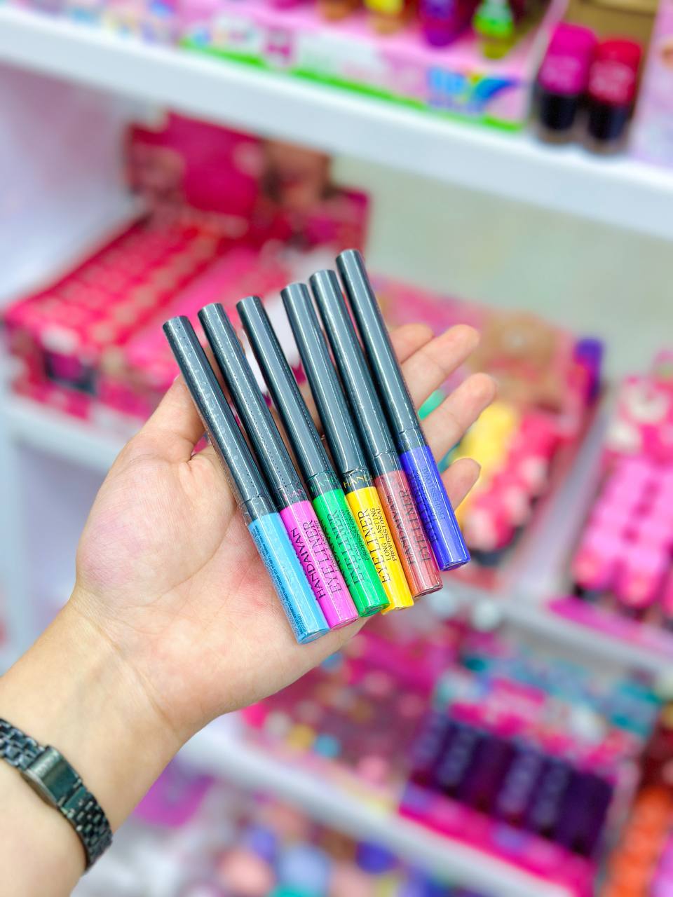 خط چشم رنگی مویی مات هندیان